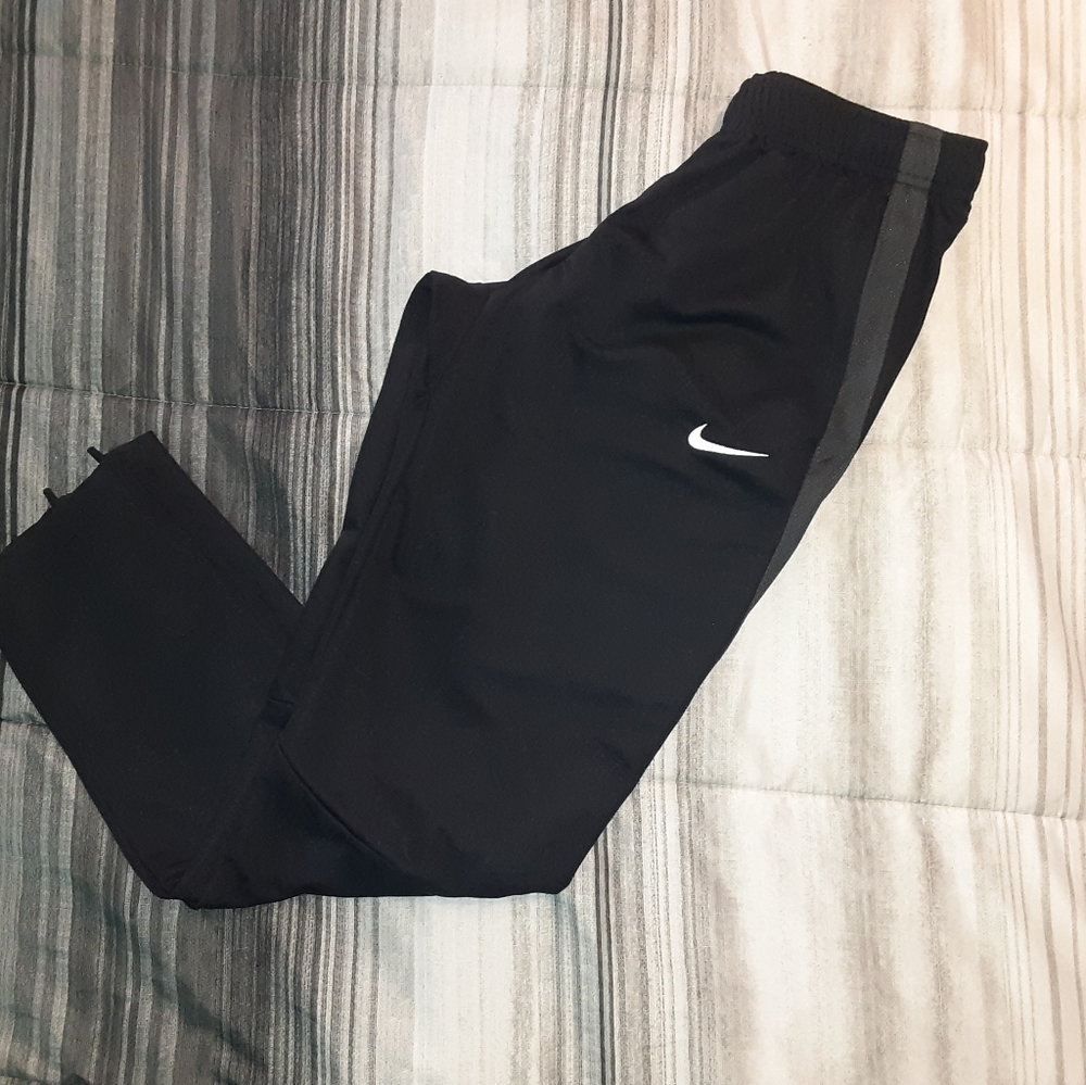 Nike pants NWT